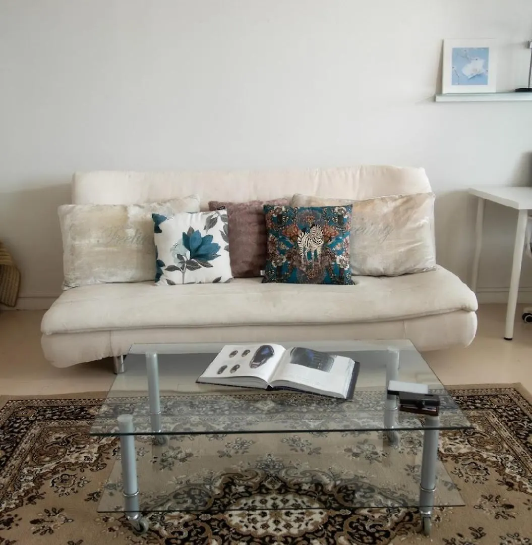 赫尔辛基Cozy Studio With Spectacular View Just Near Nature And The Sea公寓 公寓
