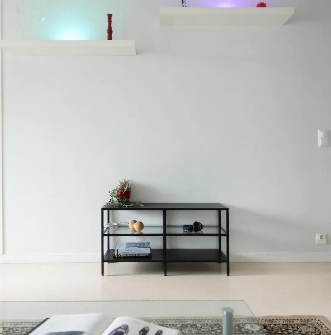 Cozy Studio With Spectacular View Just Near Nature And The Sea Apartment Helsinki Finland